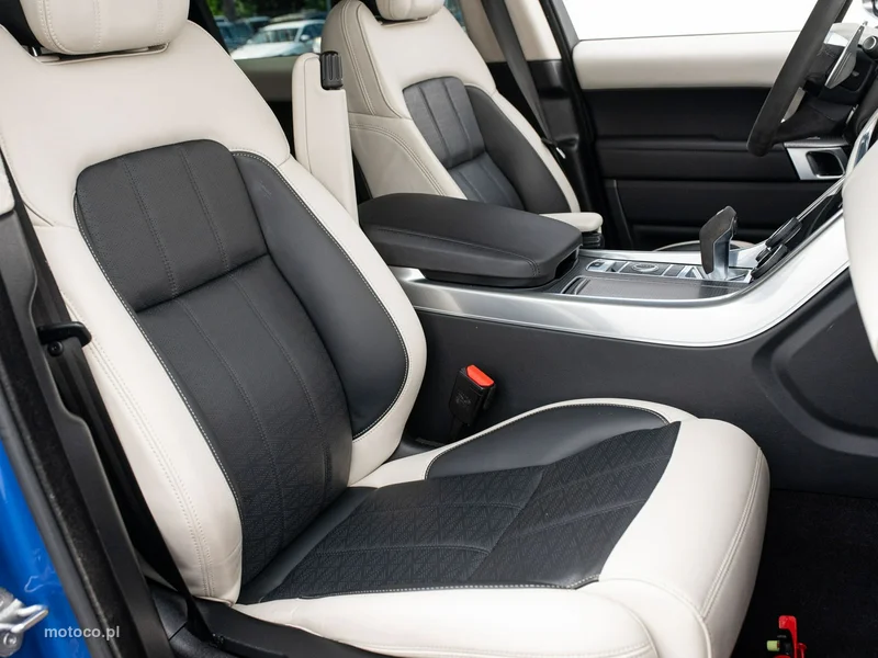 Land Rover Range Rover Sport 31