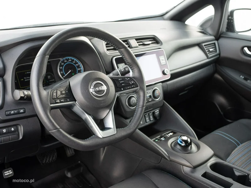 Nissan Leaf 6