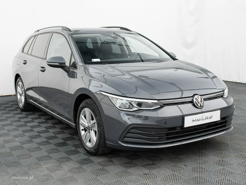 Volkswagen Golf VIII 3