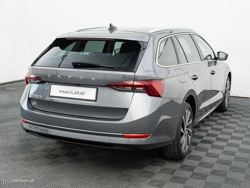 Skoda Octavia IV 5