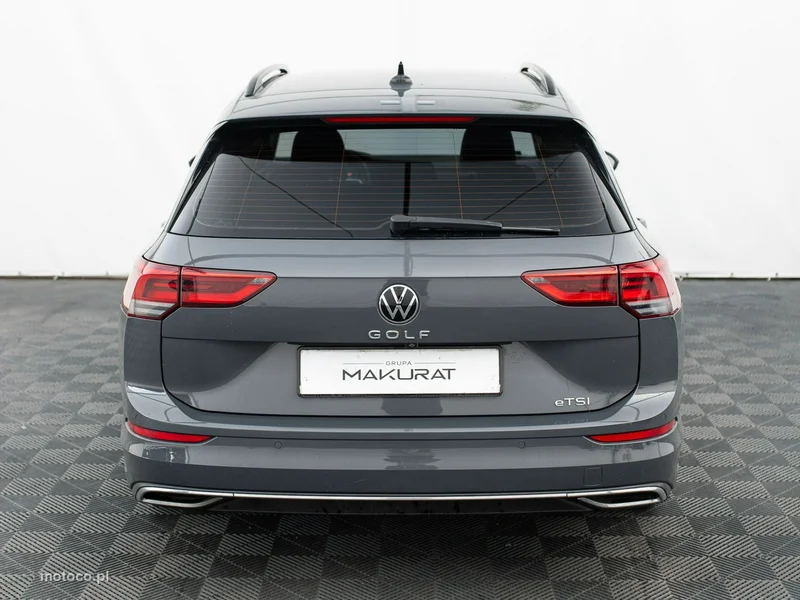 Volkswagen Golf VIII 8