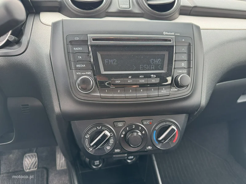 Suzuki Swift 16