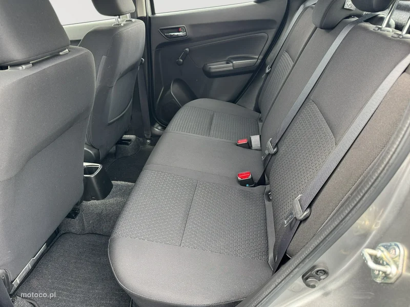 Suzuki Swift 18