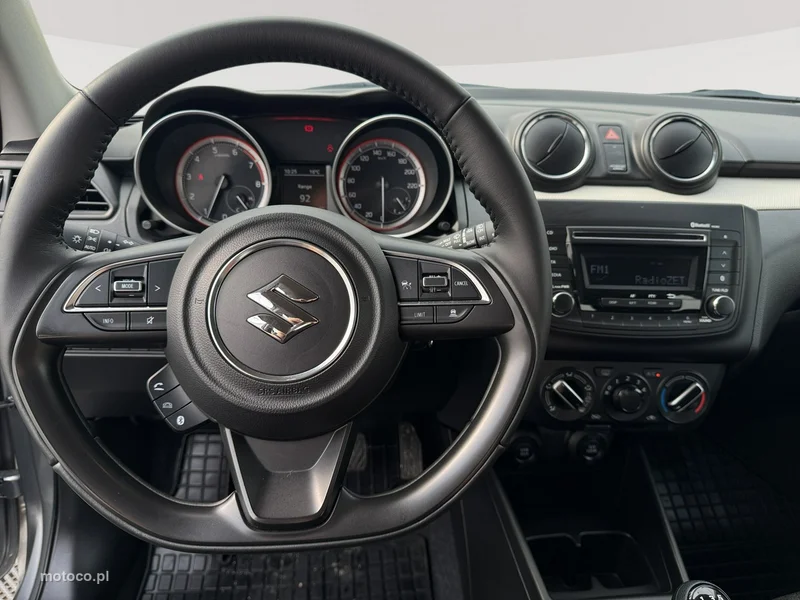 Suzuki Swift 15