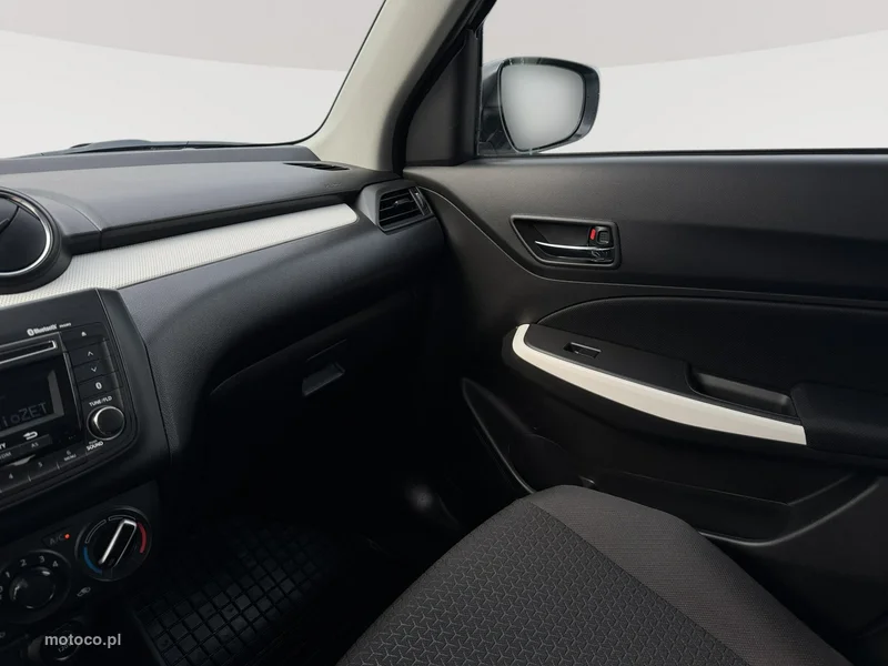Suzuki Swift 18