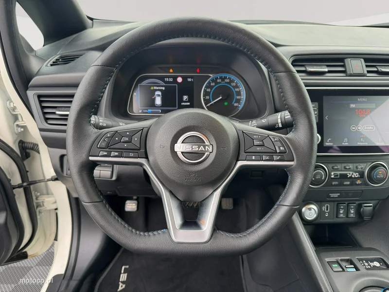 Nissan Leaf 14