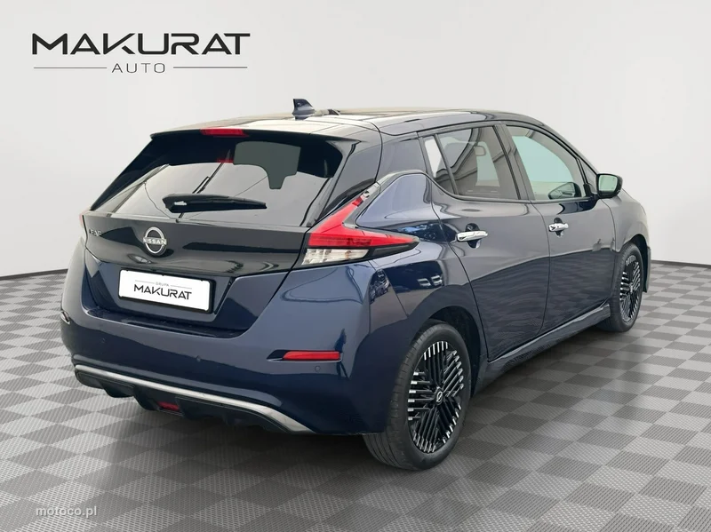 Nissan Leaf 4