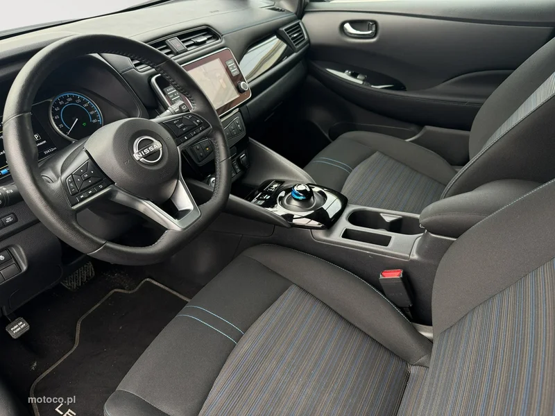 Nissan Leaf 7