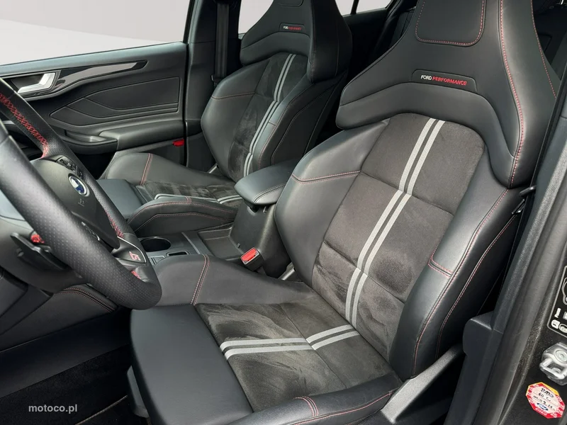 Ford Focus IV 12