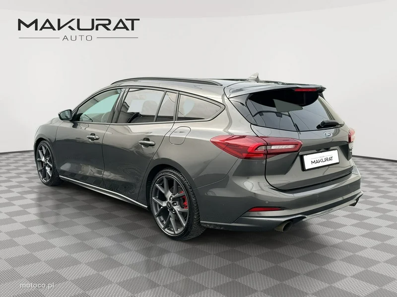 Ford Focus IV 3