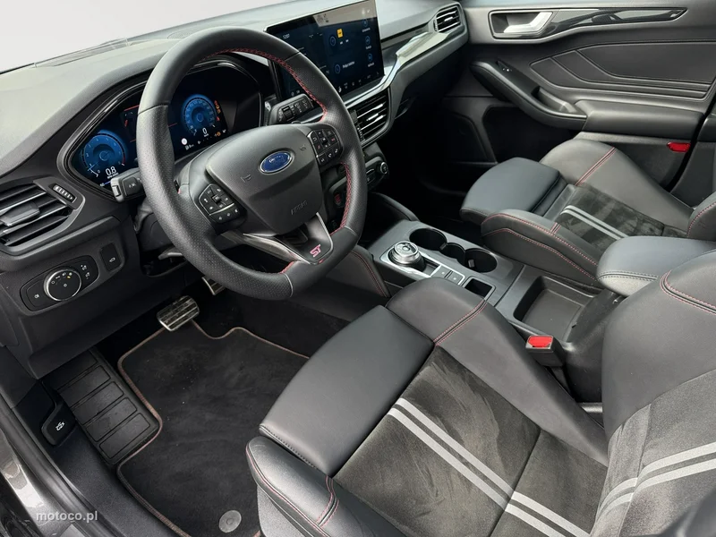 Ford Focus IV 7