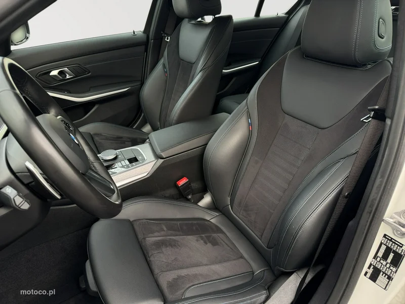 BMW Seria 3 G20 318 13