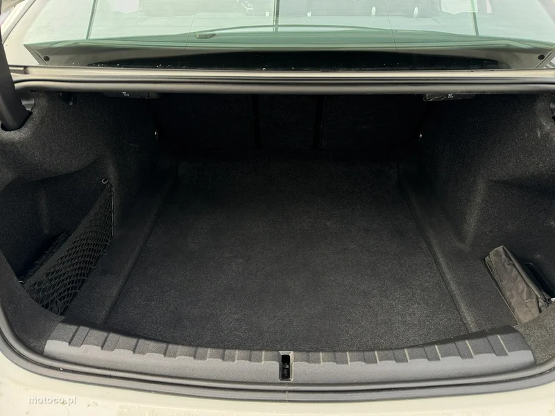 BMW Seria 3 G20 318 23