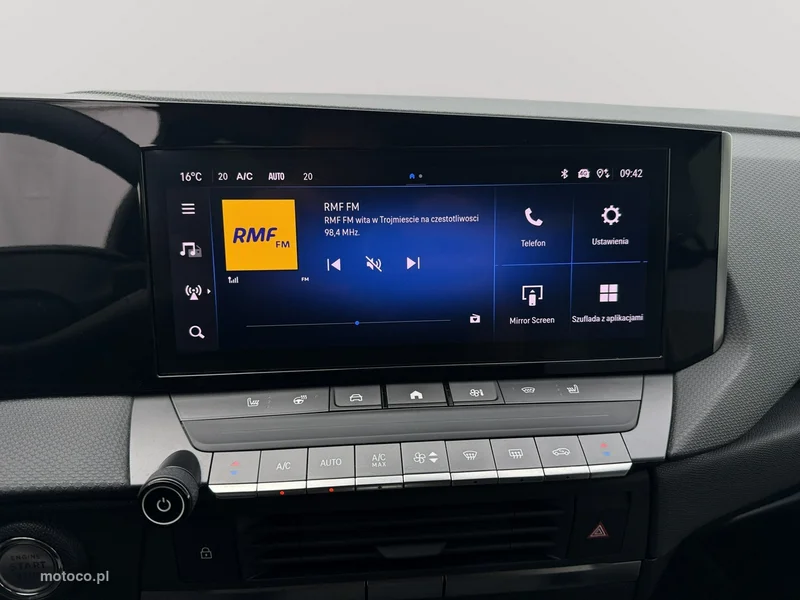 Opel Astra L 17