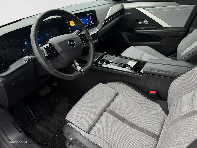 Opel Astra L 7