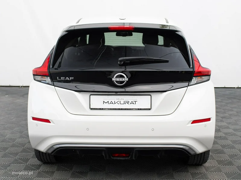 Nissan Leaf 8