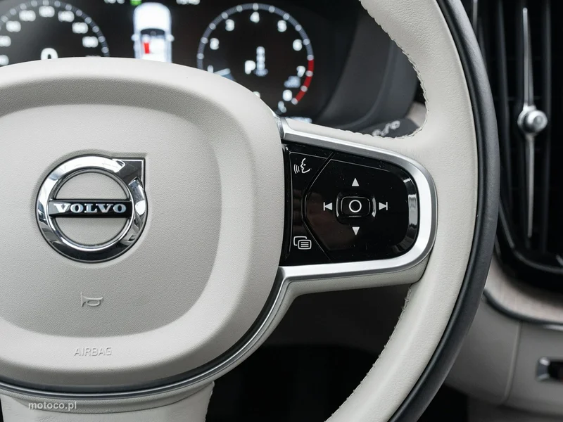 Volvo XC 60 14