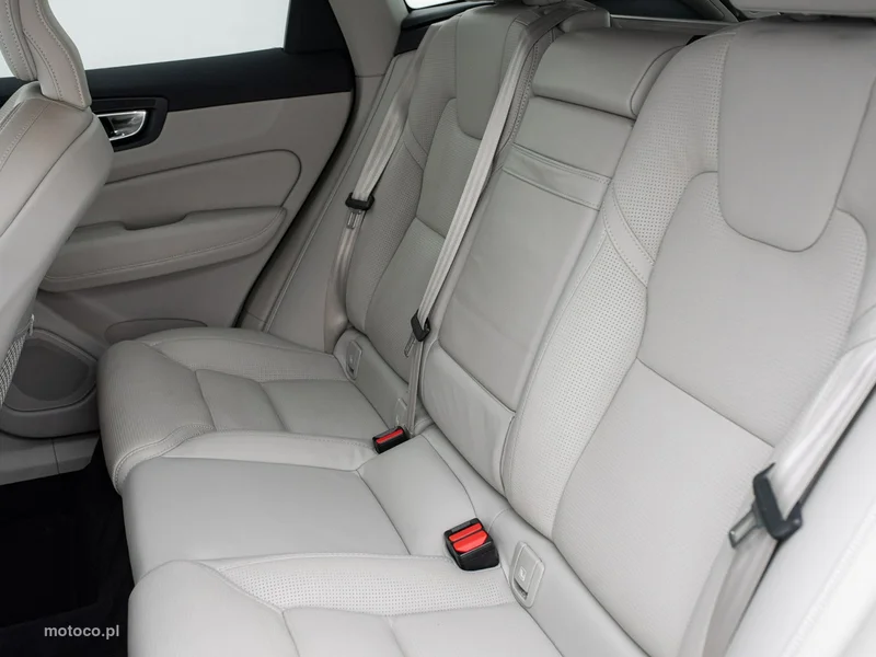 Volvo XC 60 24