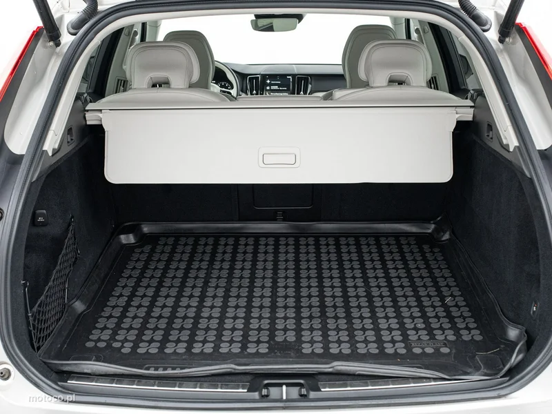 Volvo XC 60 25