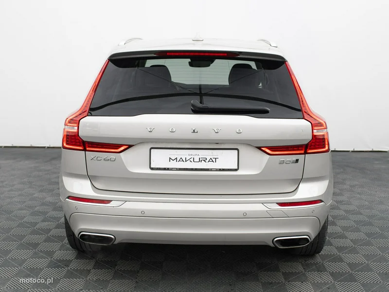 Volvo XC 60 8