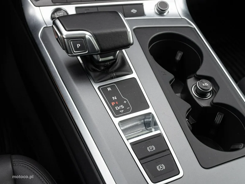 Audi A6 C8 16