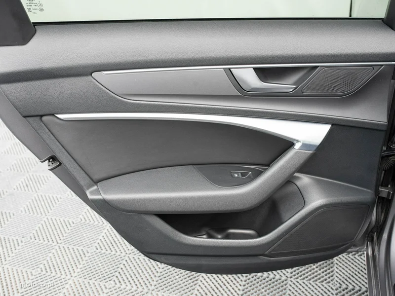 Audi A6 C8 26