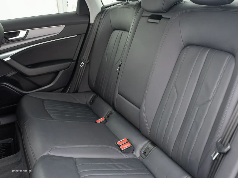 Audi A6 C8 28