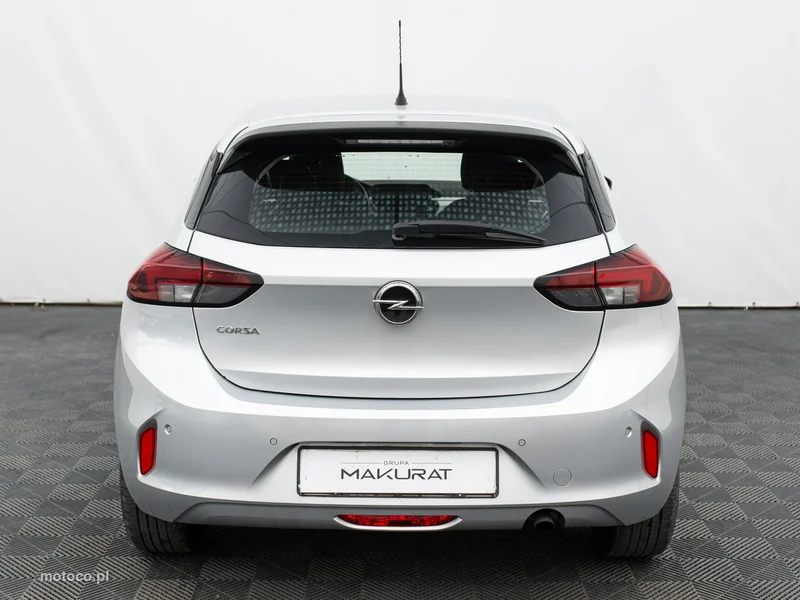 Opel Corsa F 8