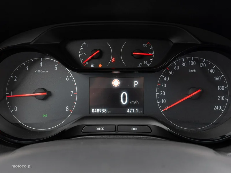 Opel Grandland X 12