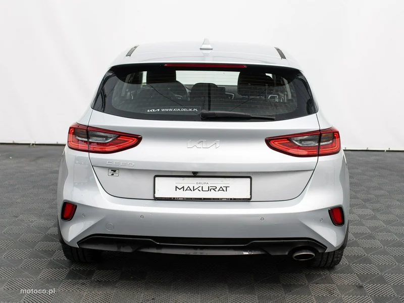 Kia Cee'd 8