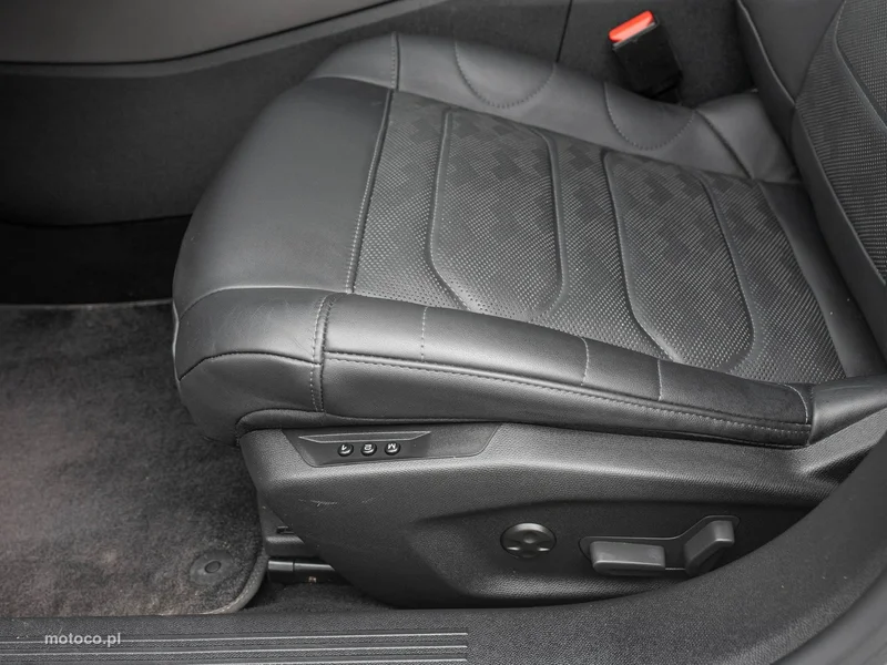 Citroen C5X 10
