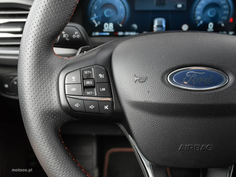 Ford Focus IV 13