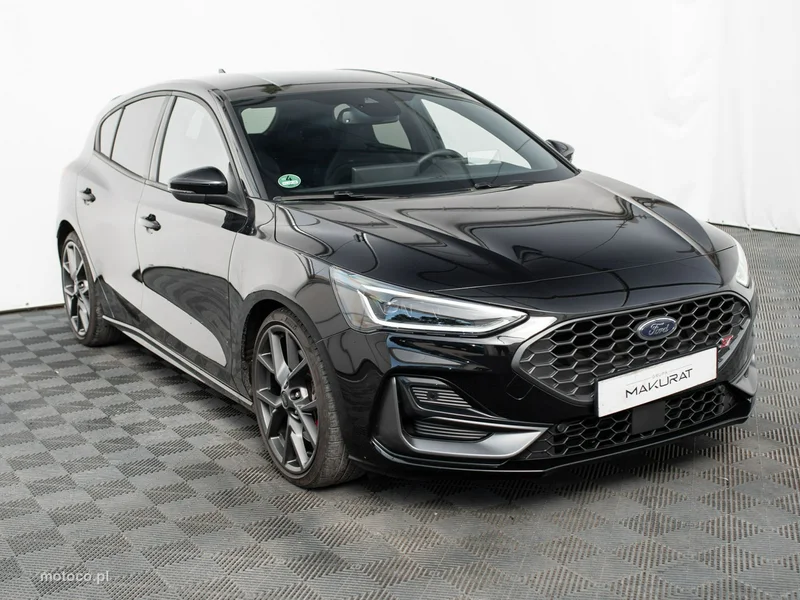 Ford Focus IV 3