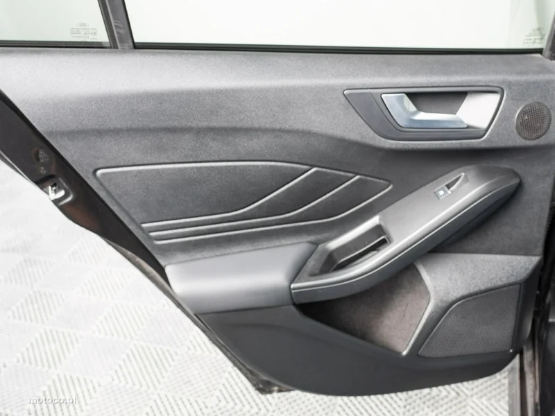 Ford Focus IV 22