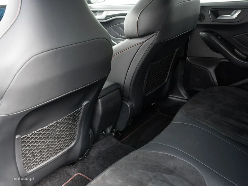Ford Focus IV 23