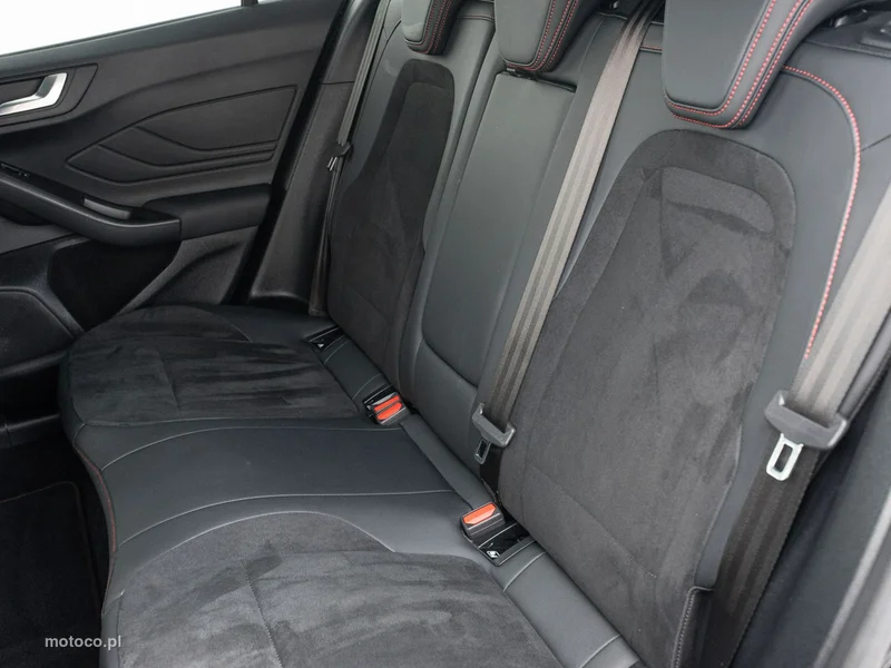 Ford Focus IV 24