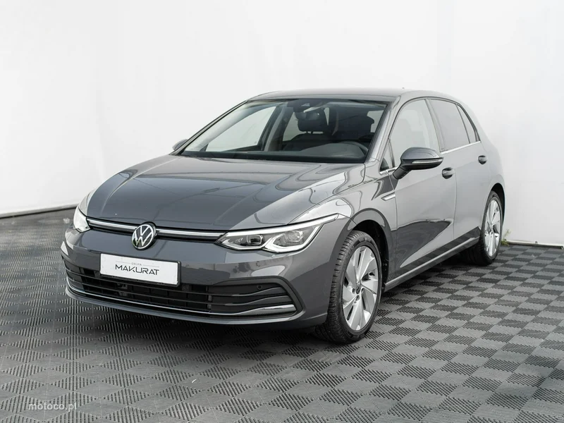 Volkswagen Golf VIII 2