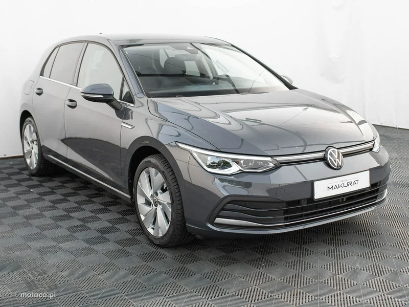 Volkswagen Golf VIII 3