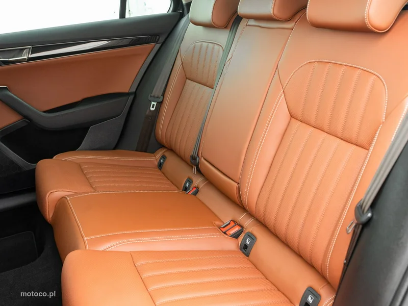 Skoda Superb III 26