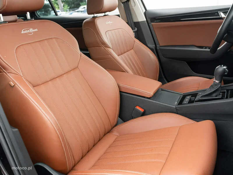 Skoda Superb III 31