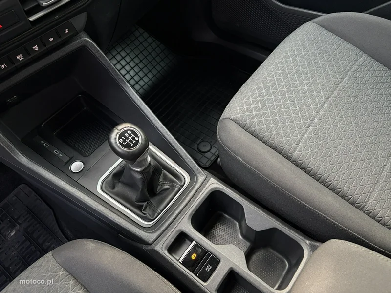 Ford Tourneo Connect 19
