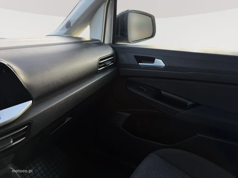 Ford Tourneo Connect 22