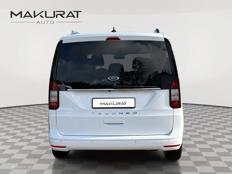 Ford Tourneo Connect 6