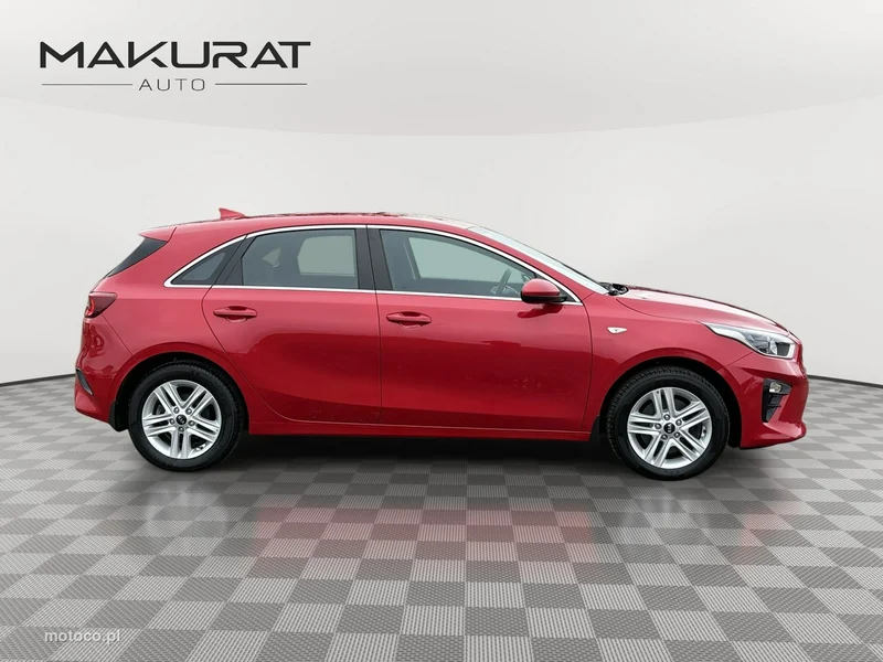 Kia Cee'd 8