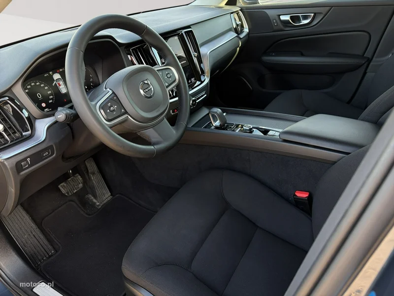 Volvo V60 7