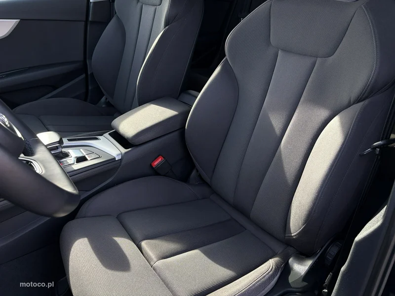 Audi A4 B9 13