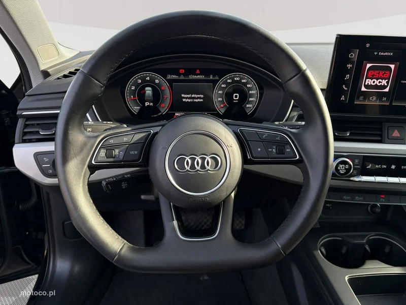 Audi A4 B9 15