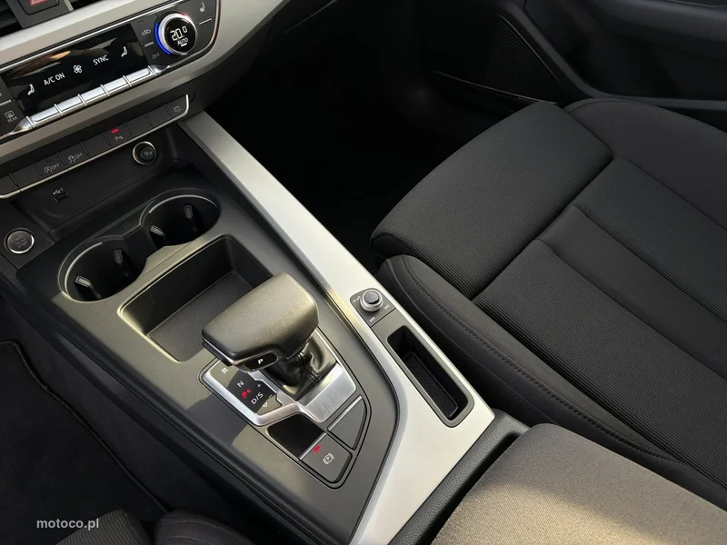 Audi A4 B9 22