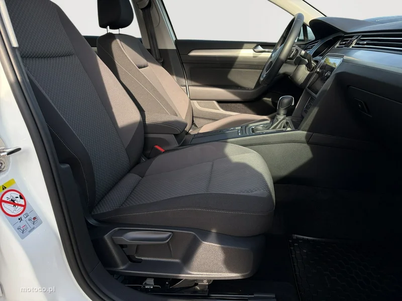 Volkswagen Passat B8 27