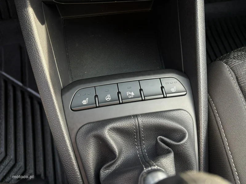 Kia Rio 15